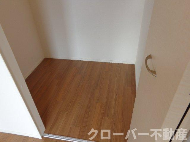 プティ・フルールの収納|南洋室ＷＩＣ