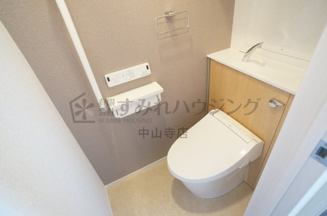 レジデンス荒牧のトイレ|参考、同建物・同間取りの号室