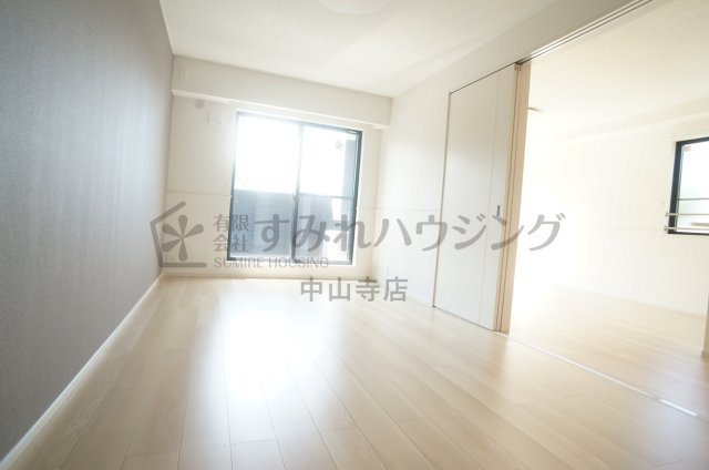 レジデンス荒牧の寝室|参考、同建物・同間取りの号室