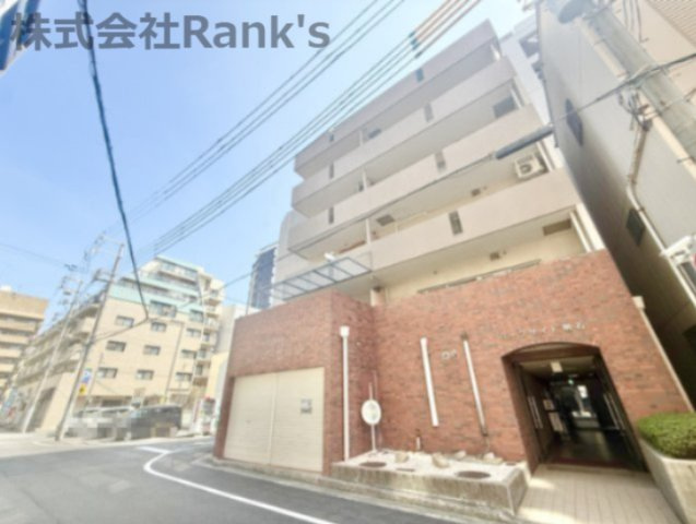 パークサイド明石の外観|10階建ての5階部分！JR「明石」駅は徒歩5分♪
二沿線利用可で通勤通学にも便利です♪