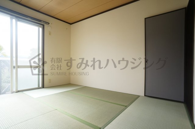 フレグランス宝塚の和室|※掲載の室内写真は、同建物・同間取りの号室を参考写真として掲載しております。