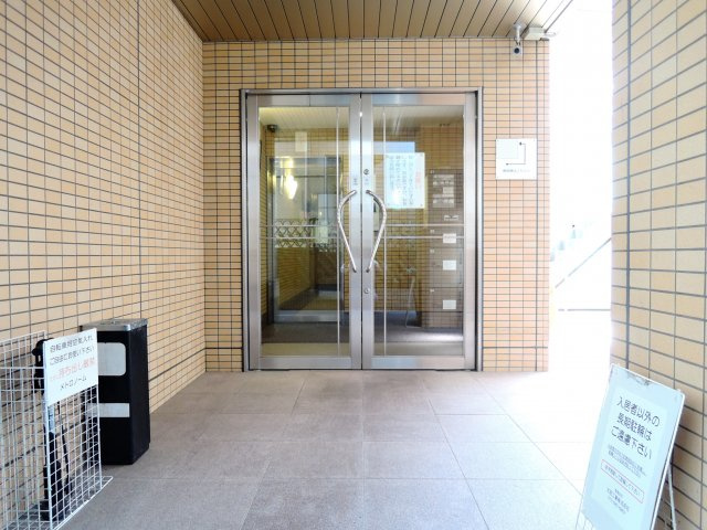 メトロノームのエントランス
