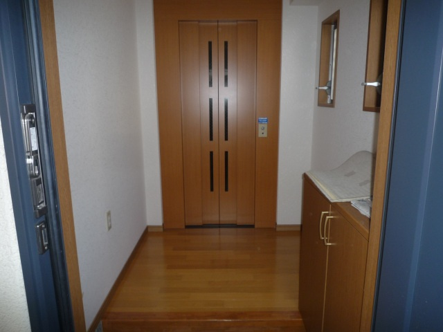 駅元ビル　のその他