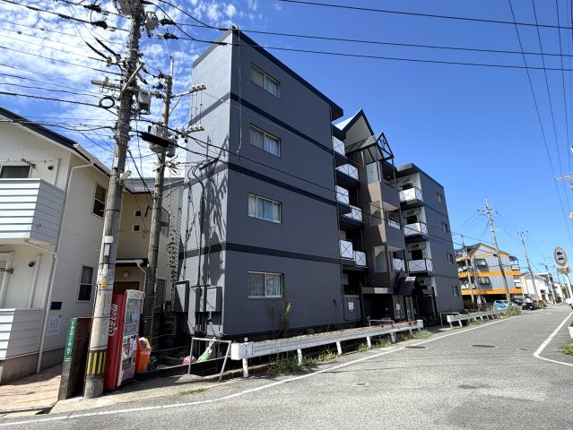 PLEAST都府楼前の外観