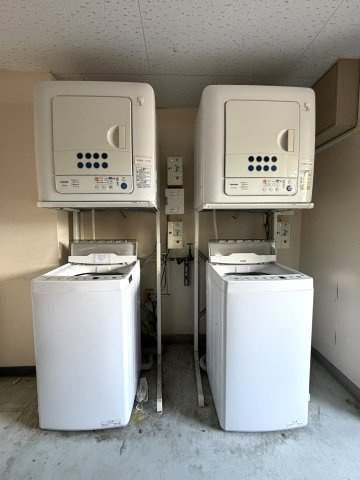 PLEAST都府楼前のその他共用部分|1階コインランドリー