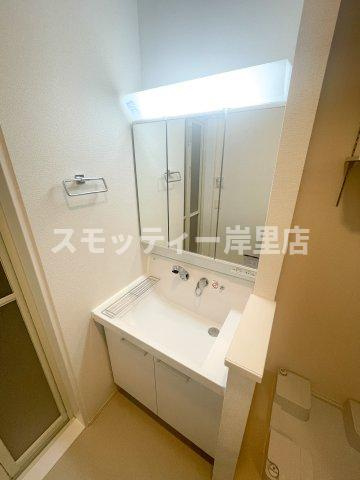 SOLEIL HIROの独立洗面台