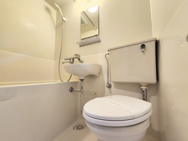 杉並区高円寺北３丁目のアパートのトイレ|落ち着いたトイレです