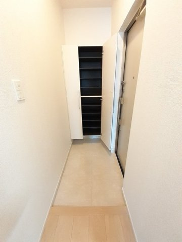 マリオ北島　Ｄの玄関|落ち着いた玄関です