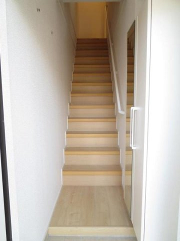 ＪａｄｅＨｏｕｓｅ庄町　Ｂの玄関|ゆったりとした玄関です