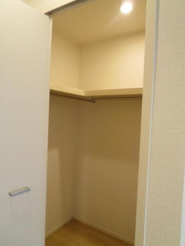ＪａｄｅＨｏｕｓｅ庄町　Ｂの収納|たっぷりとした収納スペースです