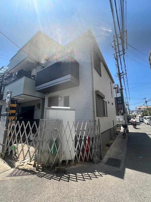 塚本通7丁目戸建貸家の外観