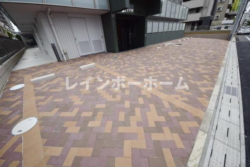 レオ四拾八番館のその他