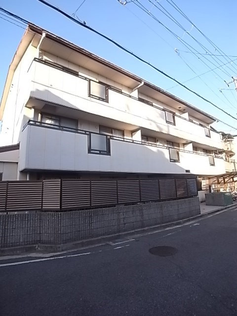 メゾン南塚口の外観