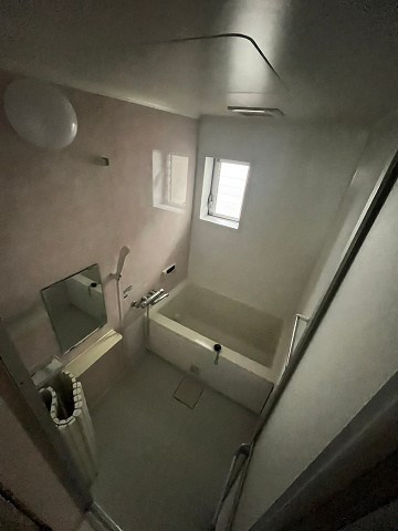 恒風園マンションの浴室
