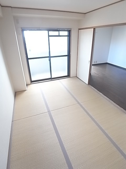 アクティモリノブの内装