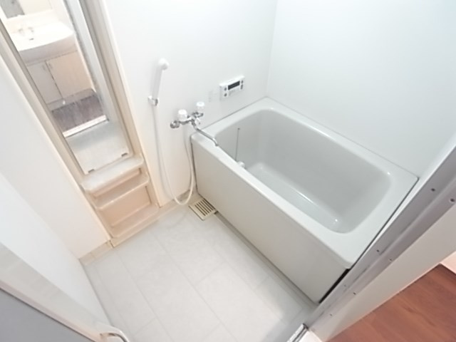 アクティモリノブの浴室