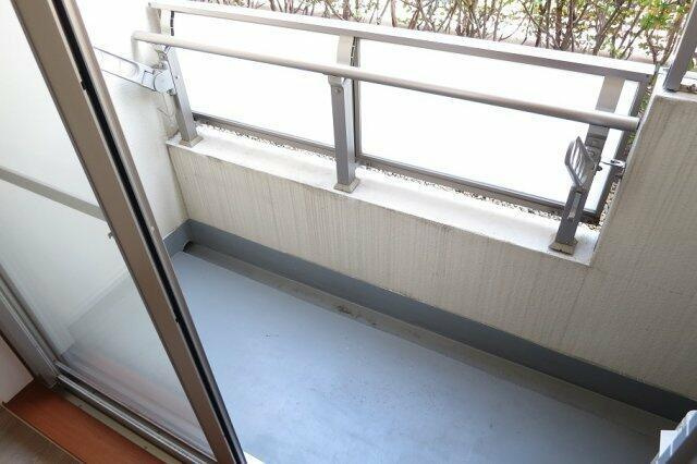 プライムアーバン中目黒のバルコニー