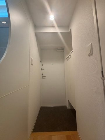 セレニテ上町台の玄関