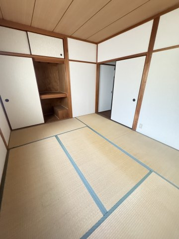 戎町５丁目貸家（東側）の和室