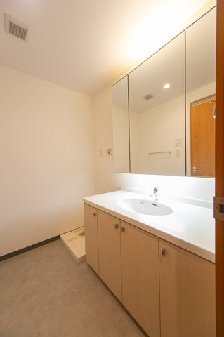 ガーデン渋谷氷川の洗面所|※写真は同タイプ住戸です。
