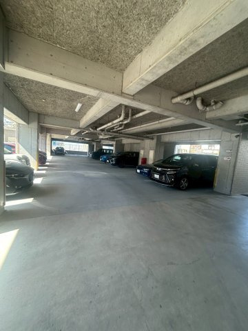 グリーンリッチ夙川Ⅱの駐車場