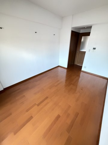神戸市灘区六甲町５丁目の賃貸マンションの居間・リビング