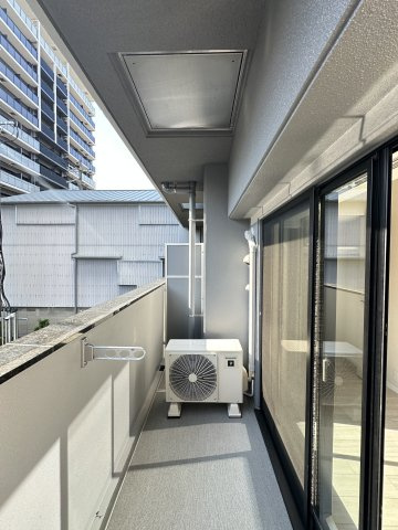 S-RESIDENCE難波西alterのバルコニー