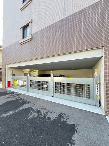 サクラーレ甲子園の駐車場