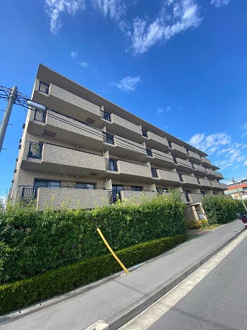 NTPRレジデンス甲子園四番町の外観