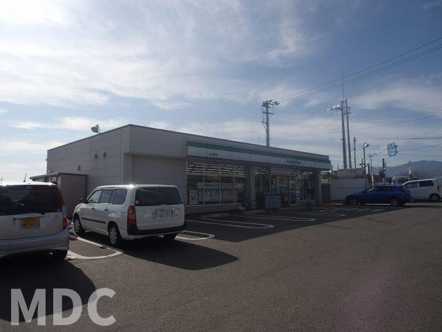 徳島市八万町川南のアパートの周辺|ファミリーマート法花大橋北店様まで300m