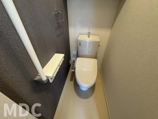 徳島市八万町川南のアパートのトイレ