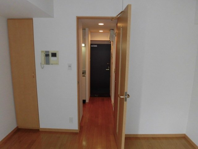 ルーブル中延弐番館の洋室|明るい洋室です