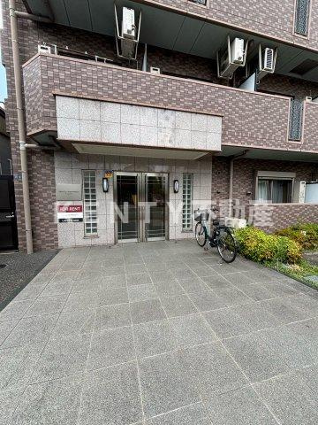 【エントランス】 | ニューシティアパートメンツ久が原 | 清潔なエントランスです