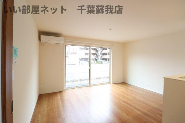 エクセルSAITAの居間・リビング|ゆったり過ごせるリビングです