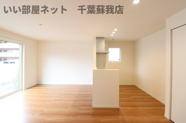 エクセルSAITAの居間・リビング|ゆったりとした居間です