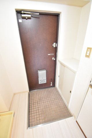 シティハイツ玉出の玄関