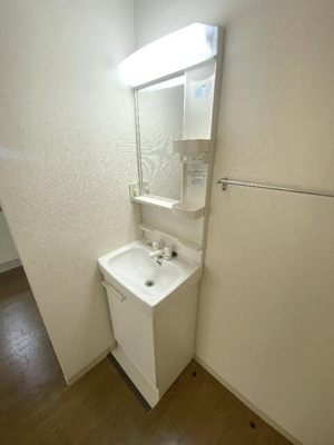 【洗面所】 | アネックス正和 | スペースが確保できる洗面所です