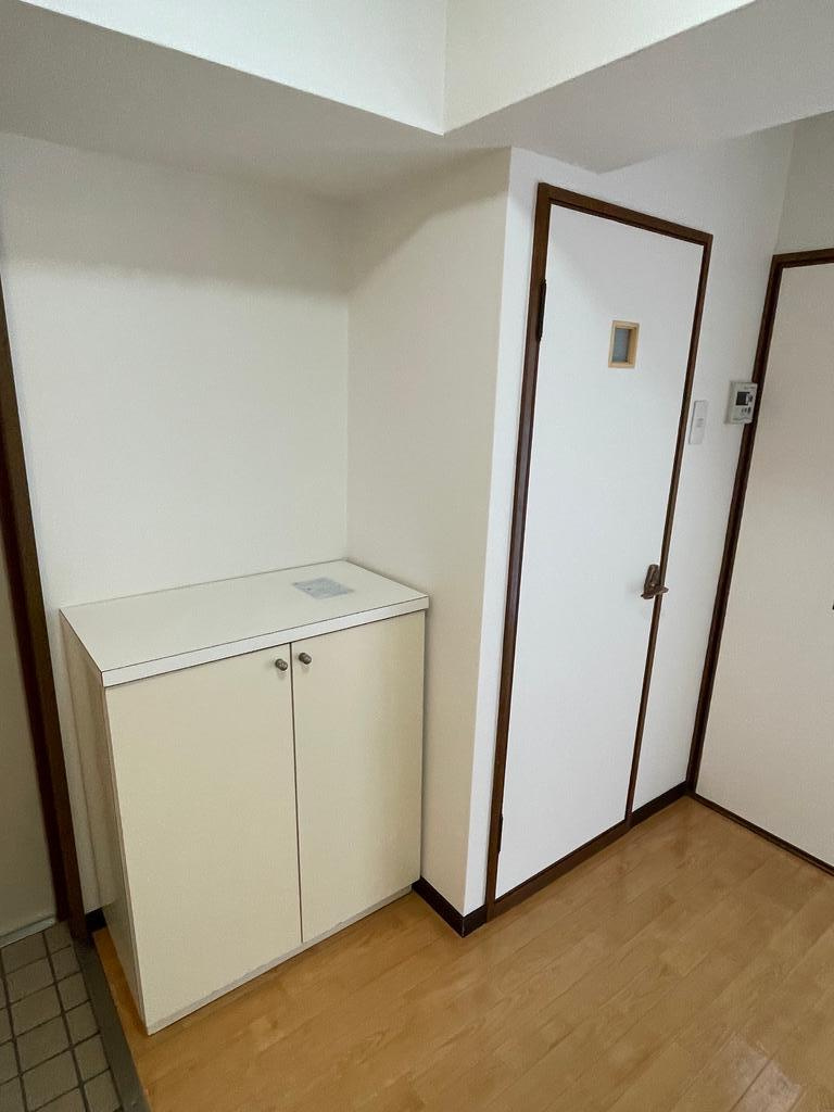 レジデンス住吉の玄関