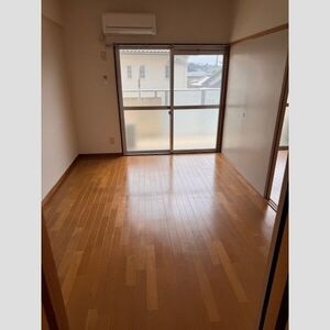 イーストエントピアの内装