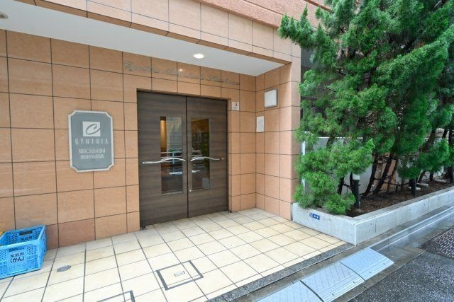 シンシア日本橋新川のエントランス