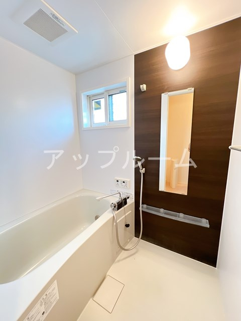 メゾン プルミエの浴室