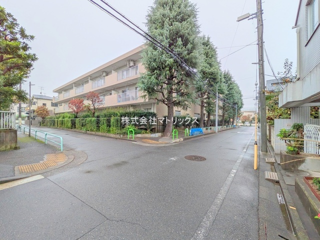 練馬区氷川台2丁目　コープ野村練馬氷川台　家具×エアコン付　東南角部屋の周辺