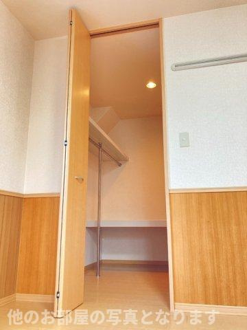 サニーハウスの収納|ウォークインクローゼット