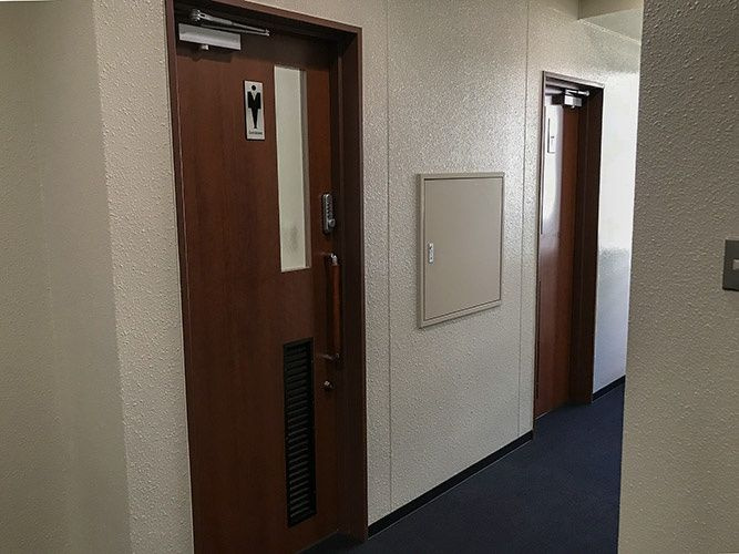 栄イーストビル