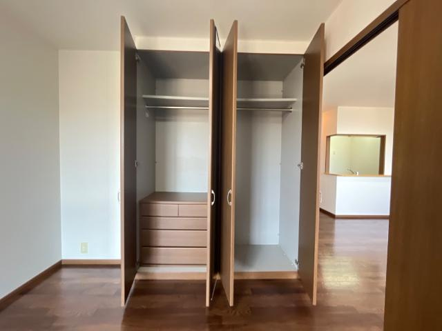 オーキッド・すぎさわの収納|クローゼット