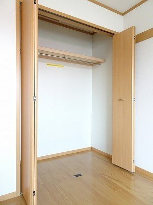 コーモドメゾン　Ｓ．Ｋの収納