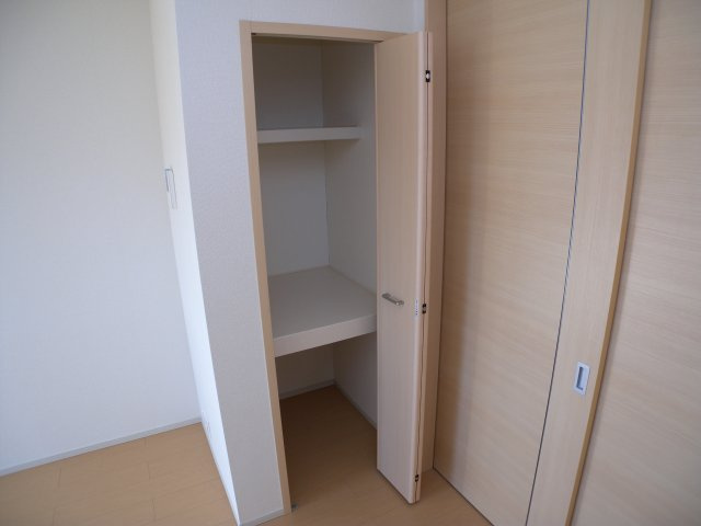 ポレール伊川Ⅲの収納