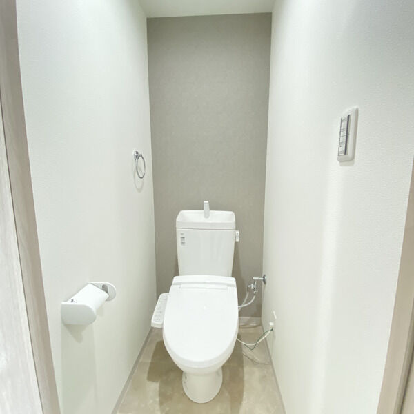 THE RESIDENCE SAKURAYAMA WEST　名古屋市賃貸　仲介手数料無料のトイレ