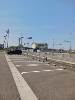 【駐車場】 | セレーノⅡ | 駐車場があるので、車を買う予定の方も安心です