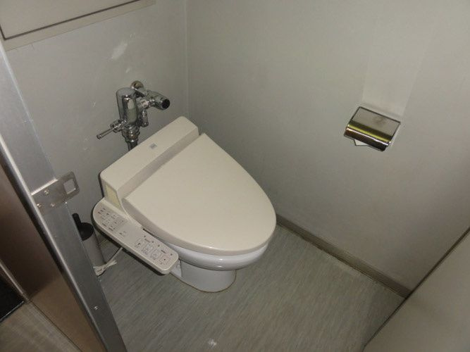 錦ＨＯＴＥＩビル